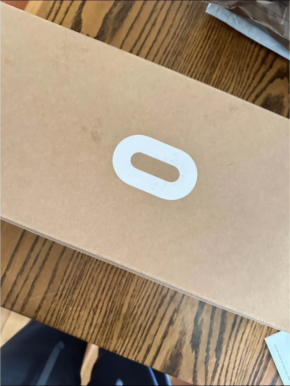 Oculus Standalone VR Headset with White Controllers